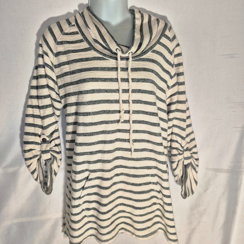 SIMPLY NOELLE stylish cowlneck sweater top, white and grey in size XXL